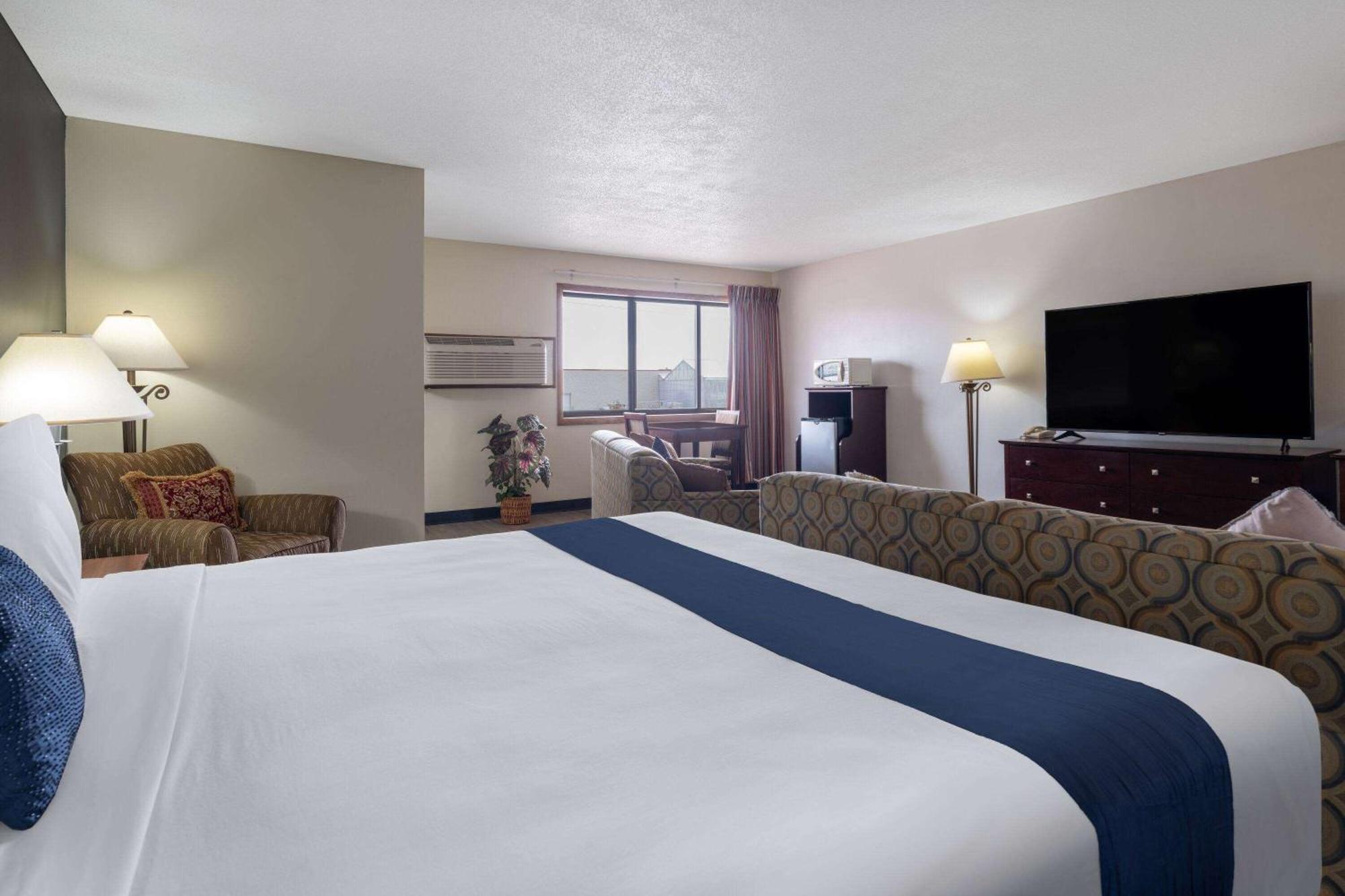 Travelodge By Wyndham Merrill Luaran gambar
