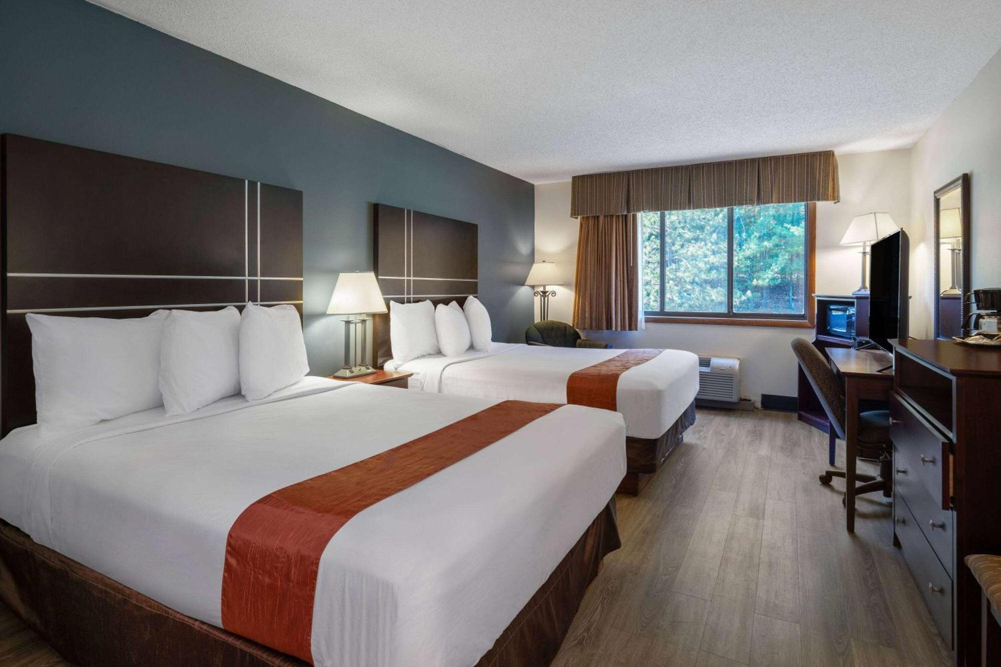 Travelodge By Wyndham Merrill Luaran gambar